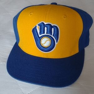 Milwaukee Brewers fitted hat